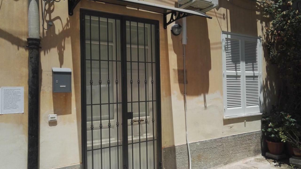 Вилла Aloha House Ortigia Сиракузы Экстерьер фото